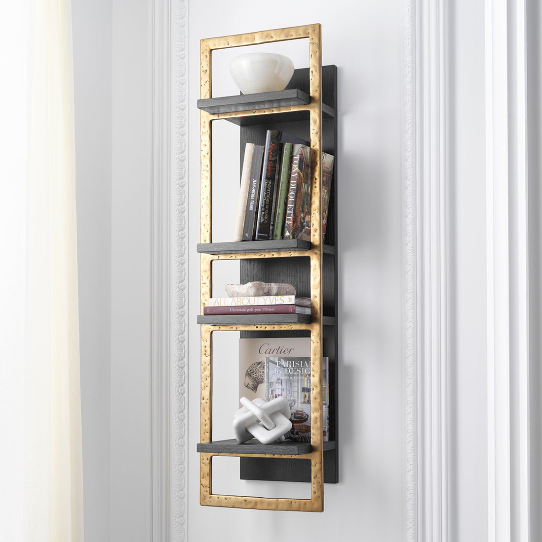 Wall Cabinet Belcanto