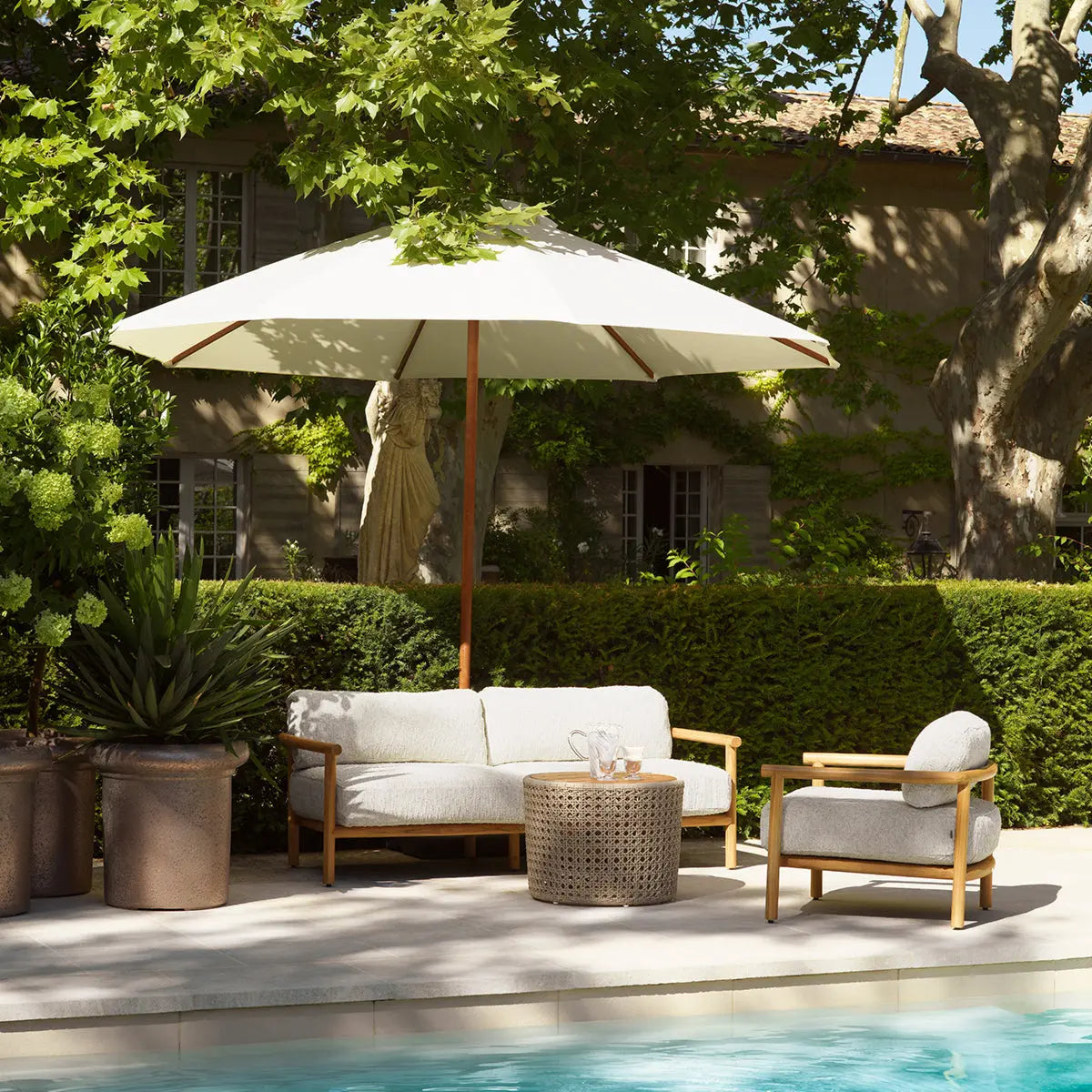 Outdoor Side Table Trinity Eichholtz