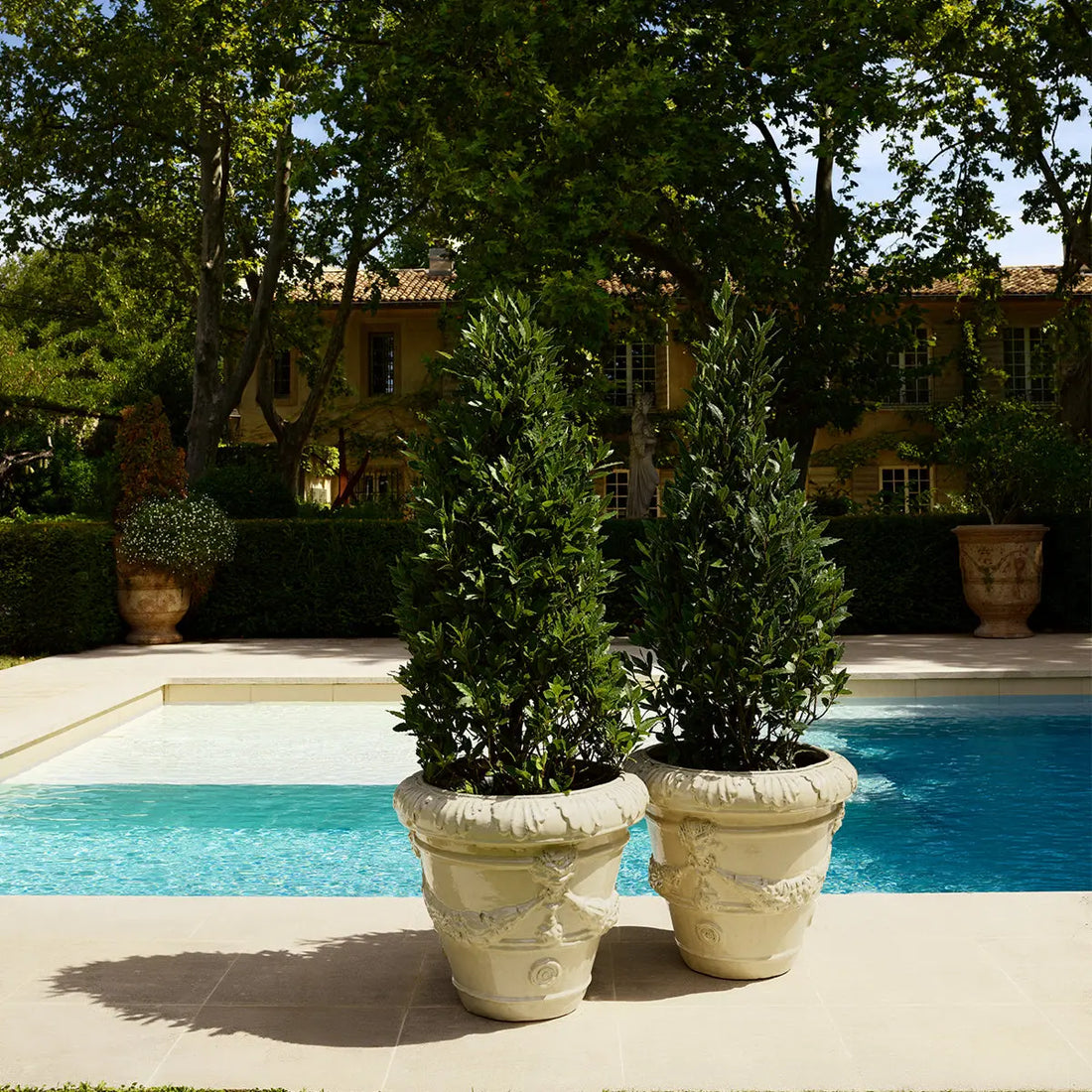 Outdoor Planter Toulon Eichholtz