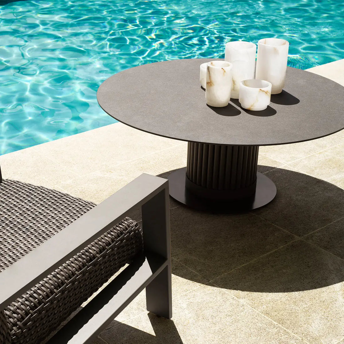 Outdoor Coffee Table Volterra Round Eichholtz
