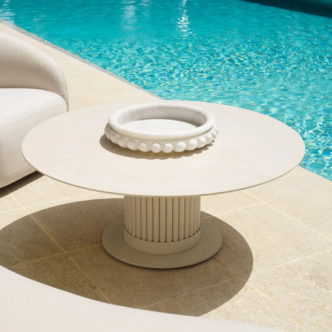 Outdoor Coffee Table Volterra Round Eichholtz