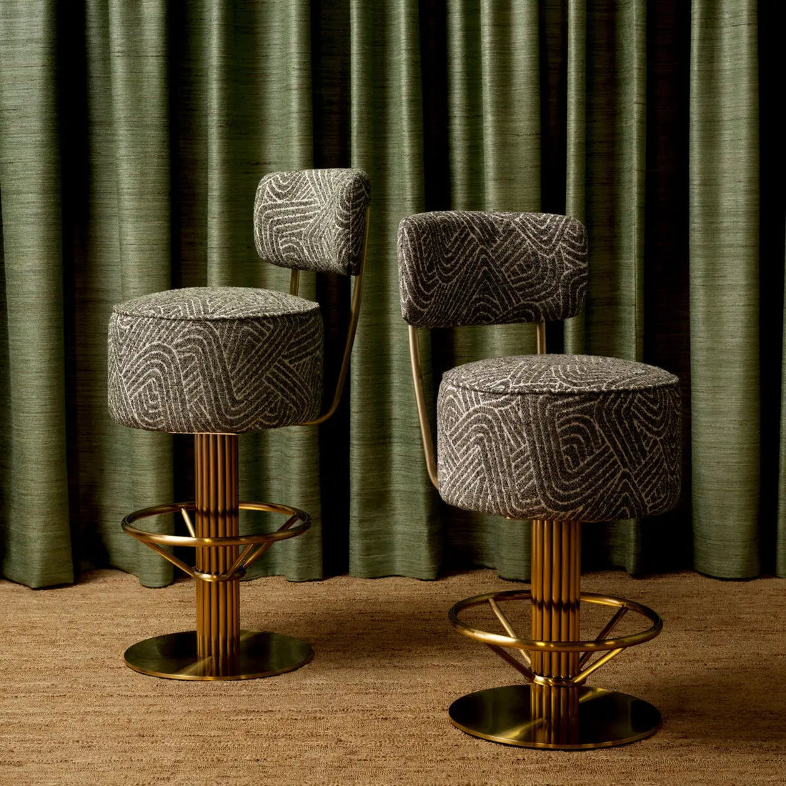 Bar Stool Carleton with back Eichholtz