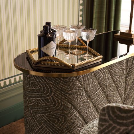 Bar Matthew camari green brushed brass finish black glass