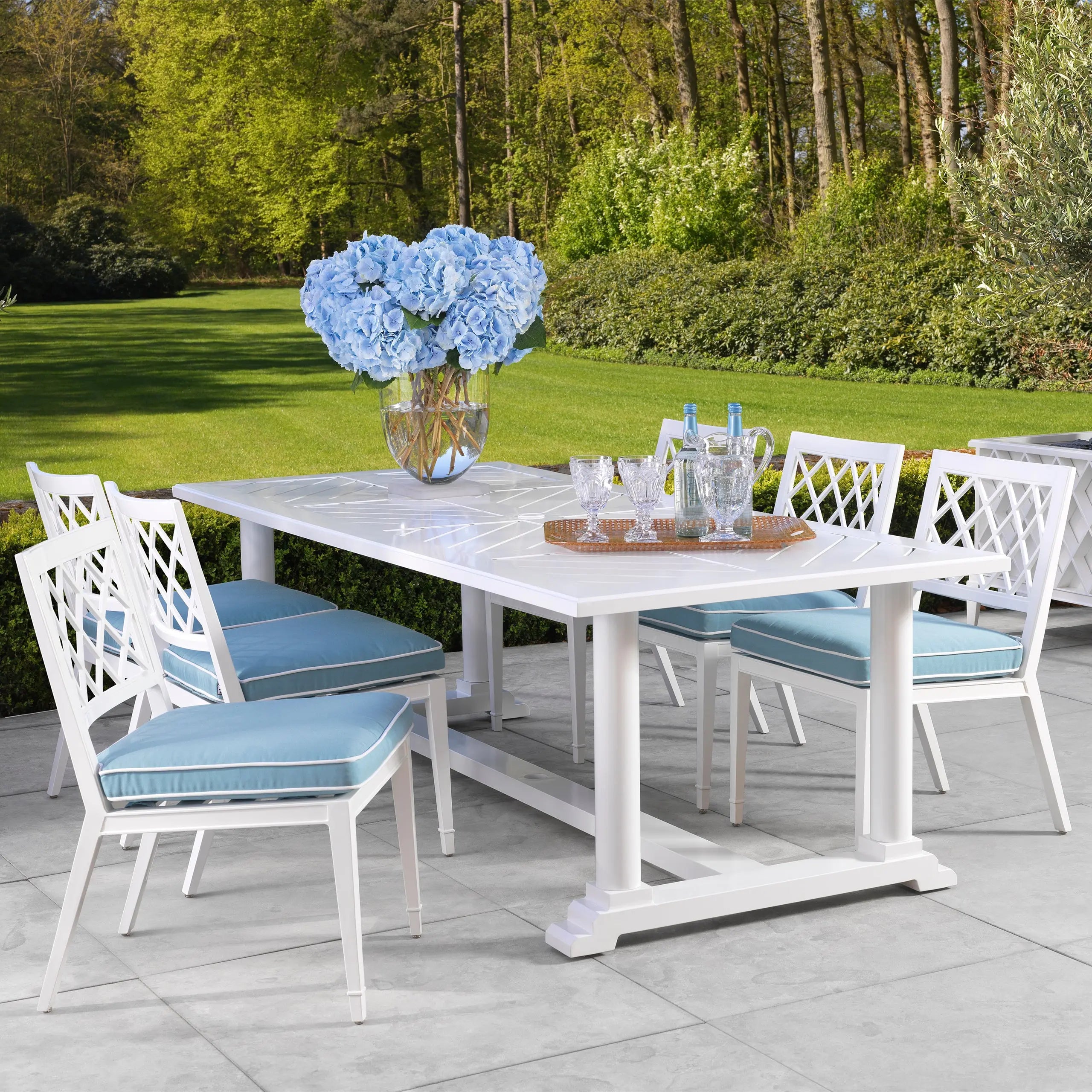 Outdoor Dining Table Bell Rive Eichholtz