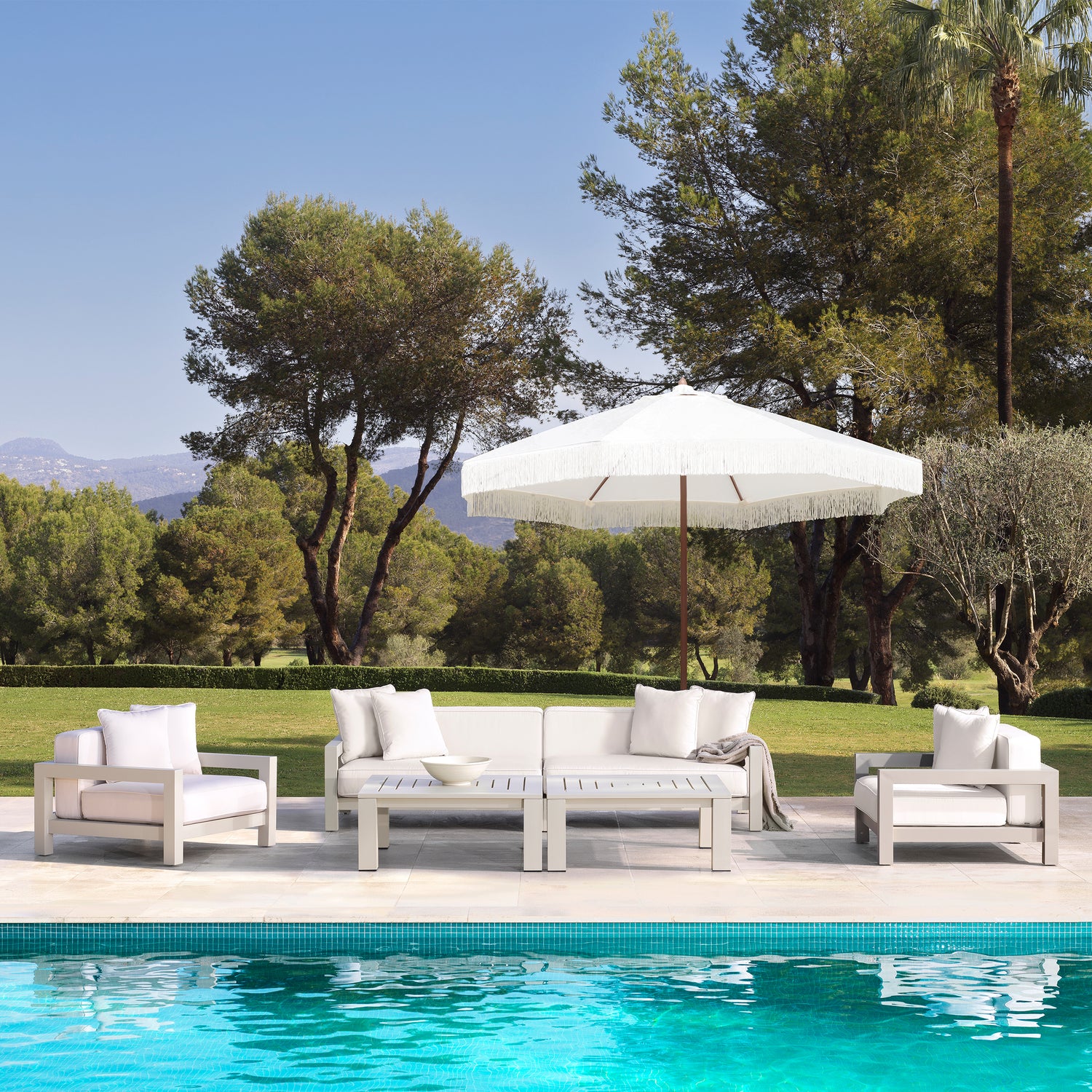 Outdoor Sofa Cap-Antibes