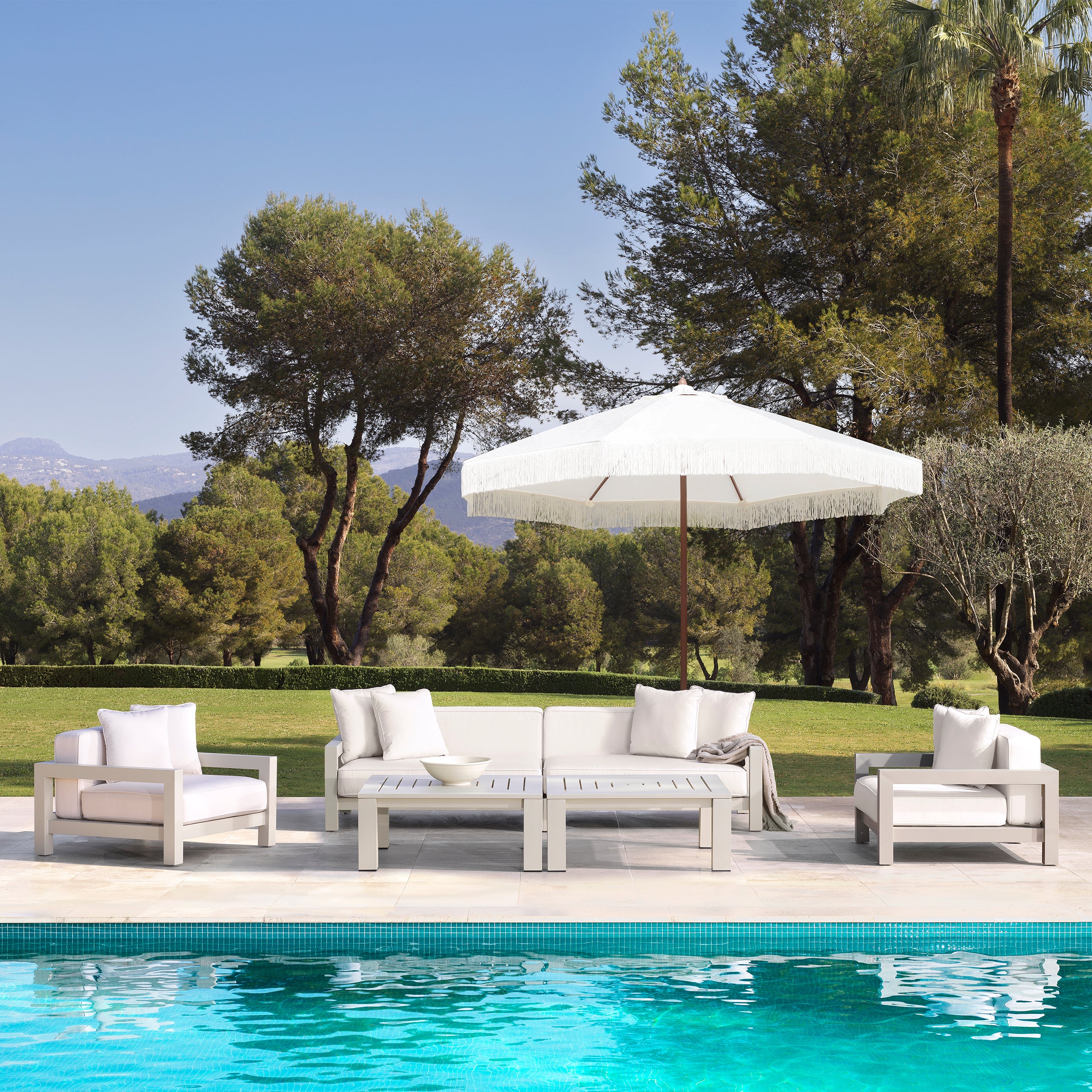 Outdoor Sofa Cap-Antibes