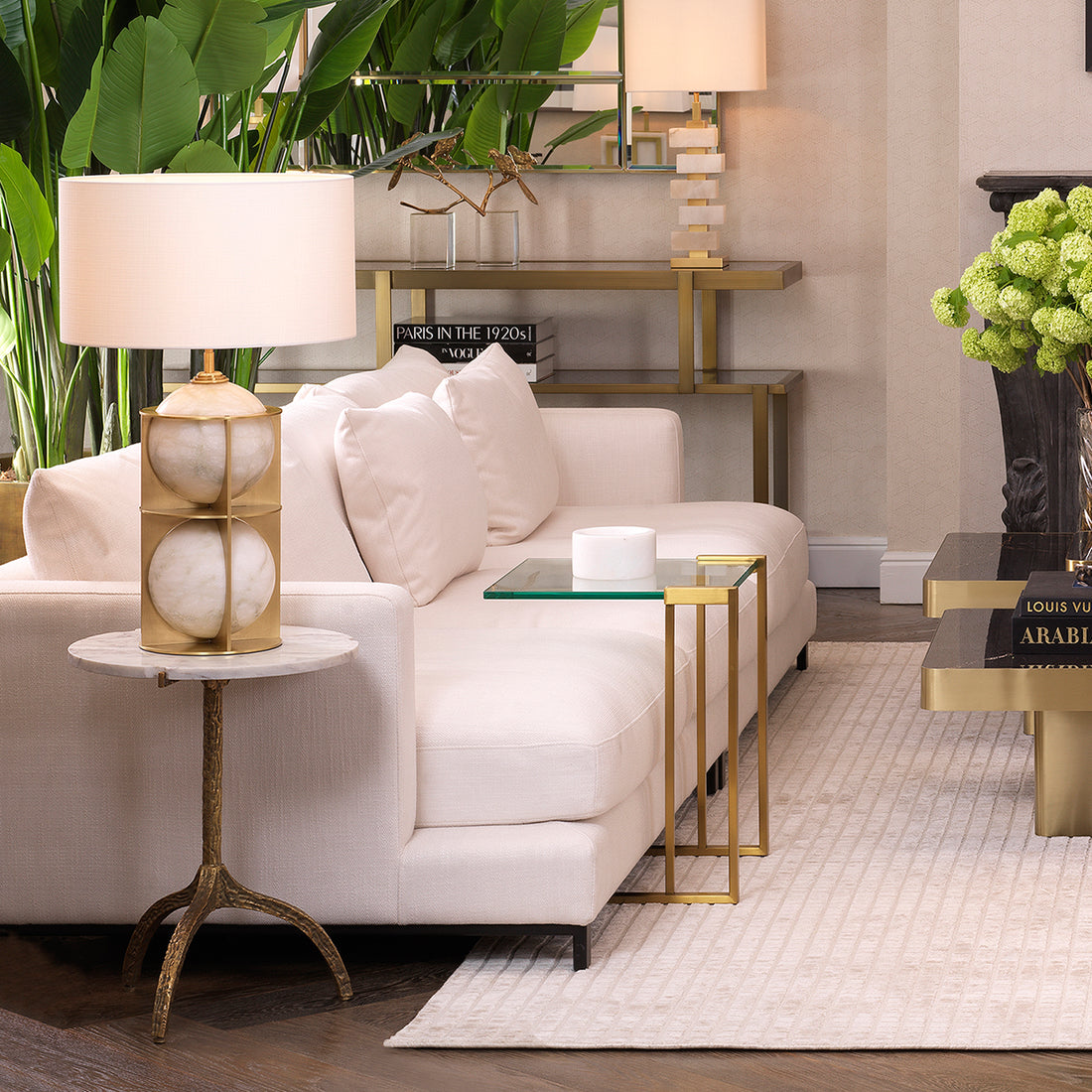 Mesa auxiliar cortina