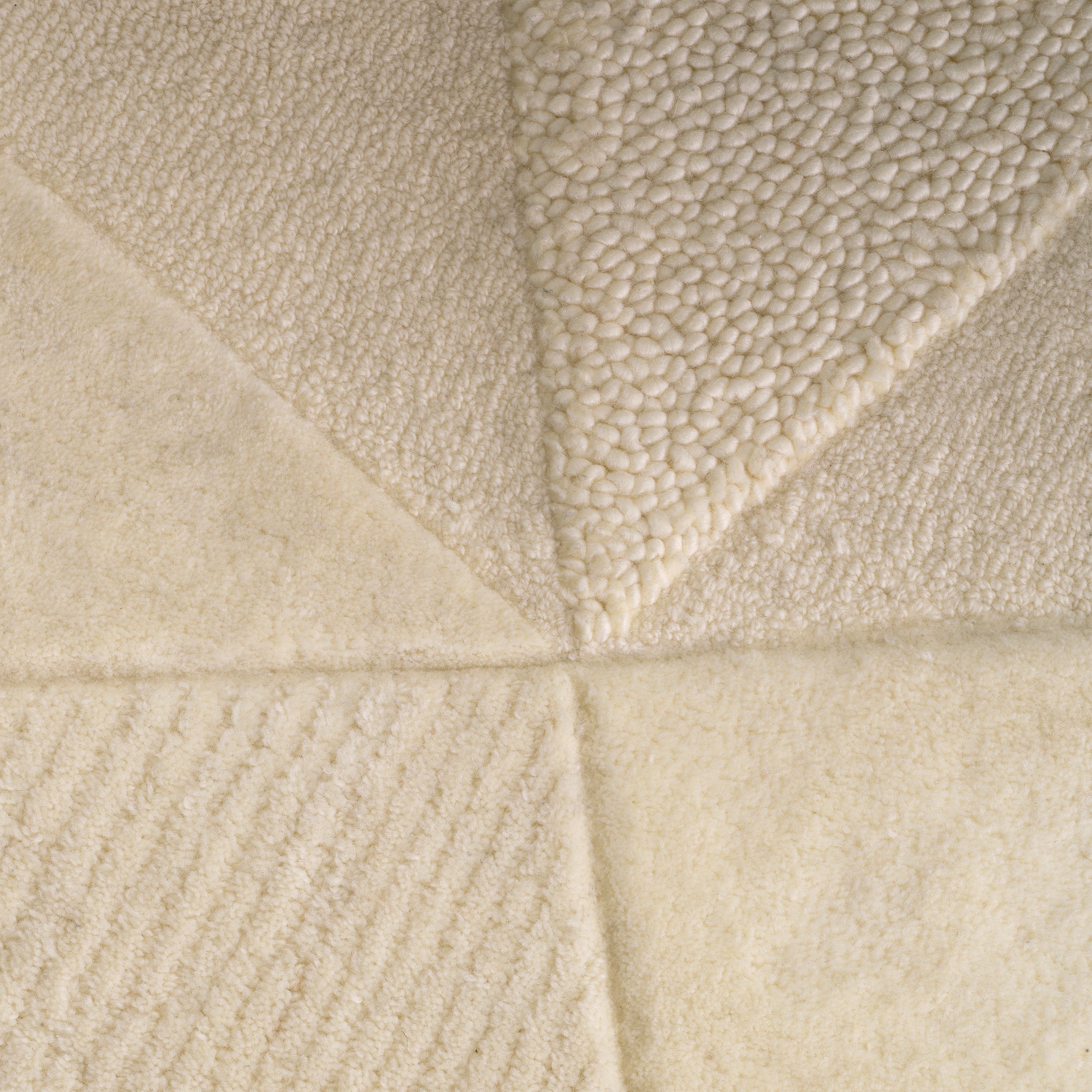 Alfombra Osumi 200 x 300 cm