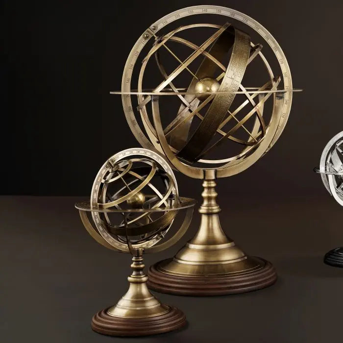 Globe  L Eichholtz