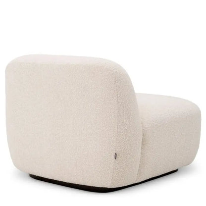 Chair Björn Eichholtz