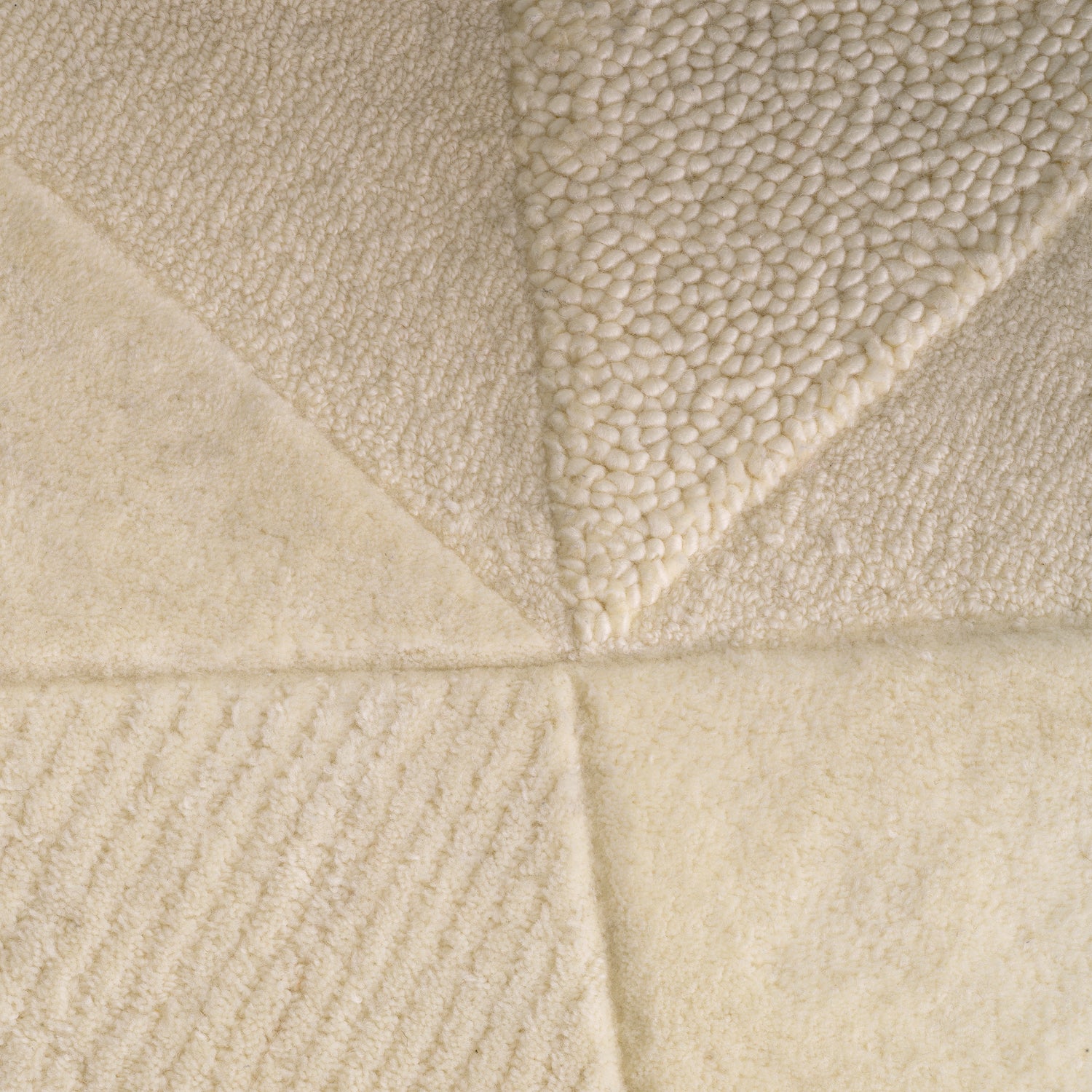 Carpet Osumi  300 x 400 cm