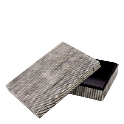 Box Lucille L